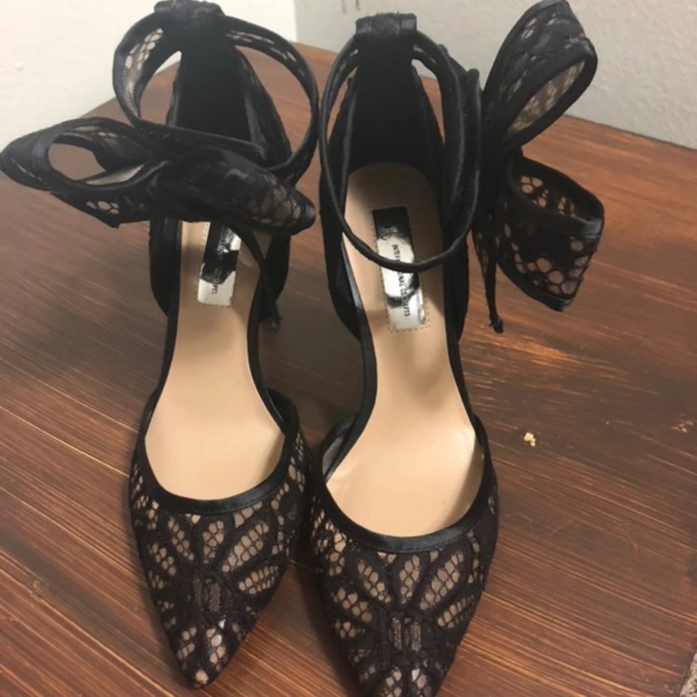 Beautiful black heels